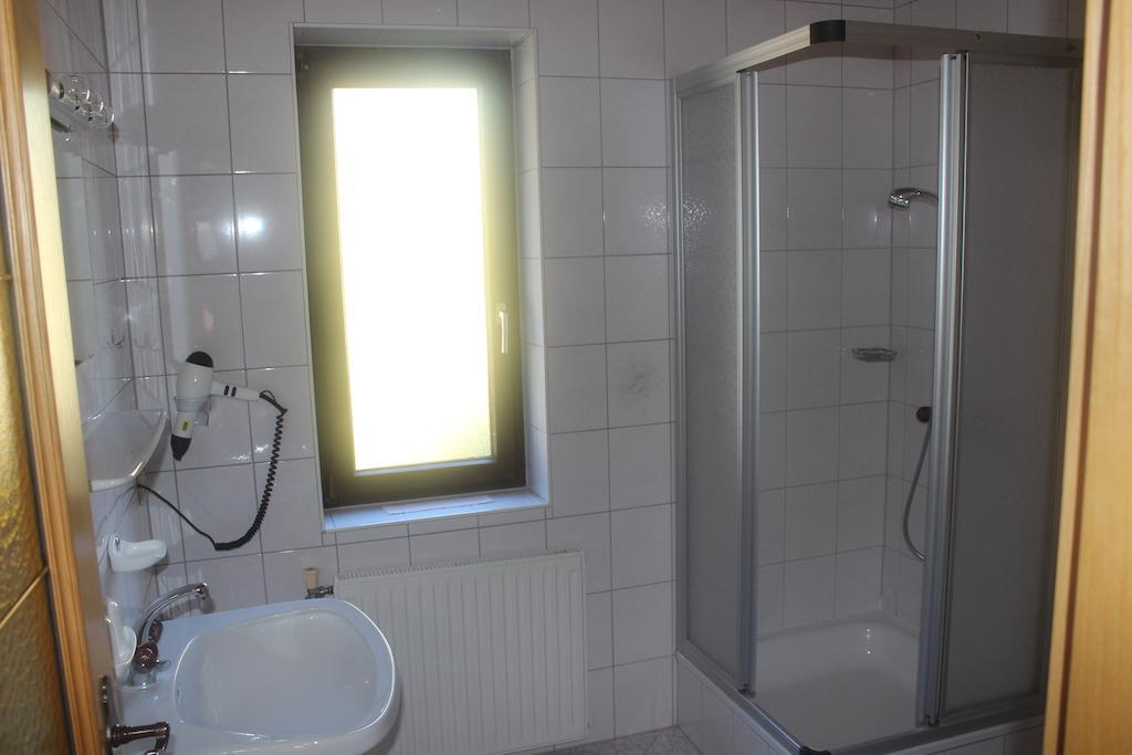 Appartamento Haus Bergblick Bad Kleinkirchheim Camera foto