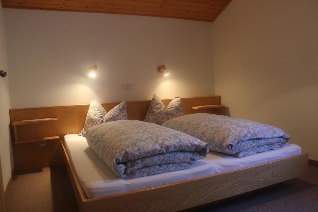 Appartamento Haus Bergblick Bad Kleinkirchheim Camera foto